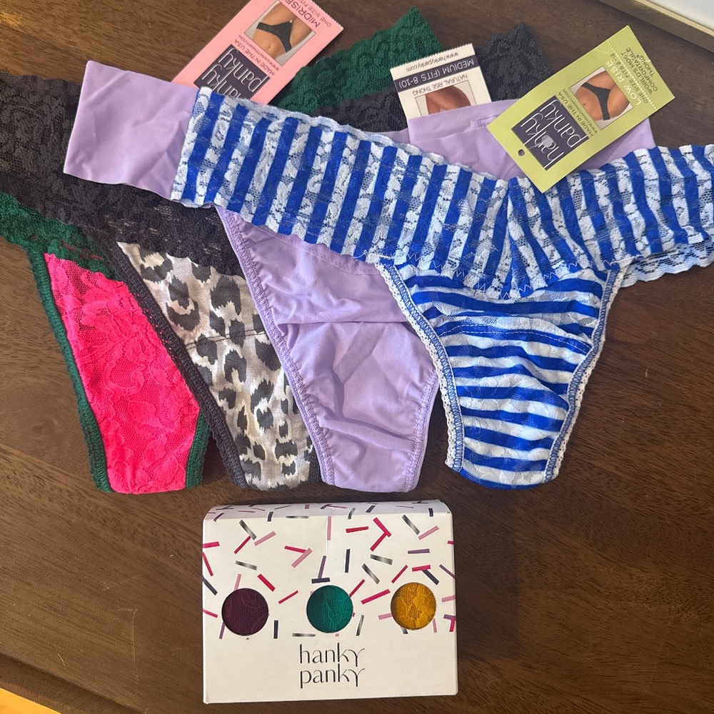 HANKY PANKY NWT SET OF 7 Low Rise Mid Rise Bare Signature Lace Thongs M OS